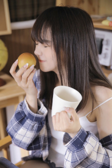 维荣的妻子